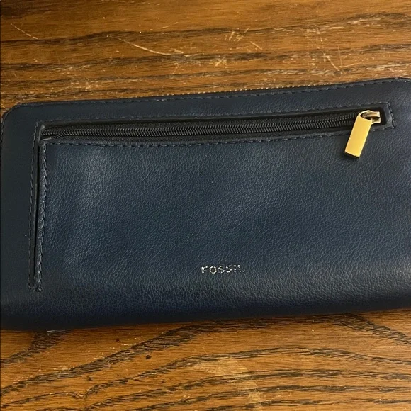 Fossil wallet - Picture 2 of 4